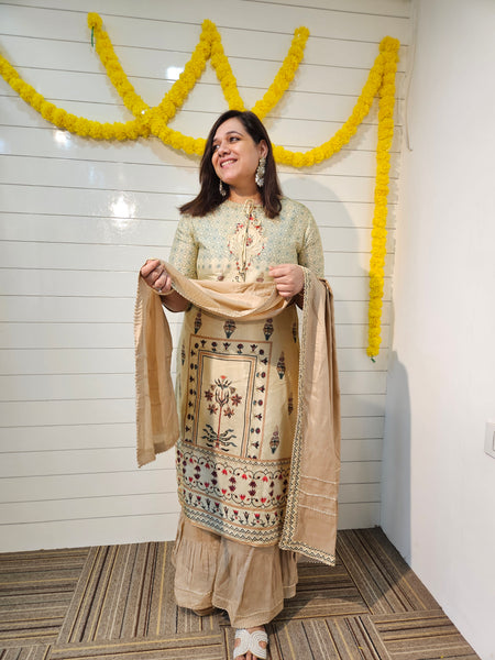 Grey Floral Print Straight Kurta With Sharara And Dupatta Kurta Set