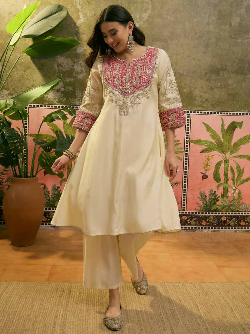 Floral Embroidered Straight Kurta With Trouser & Dupatta Kurta Set