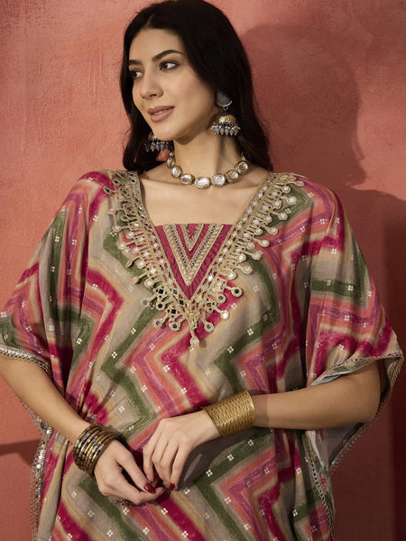Chevron Printed Mirror Work V-Neck Kaftan Kurta Set