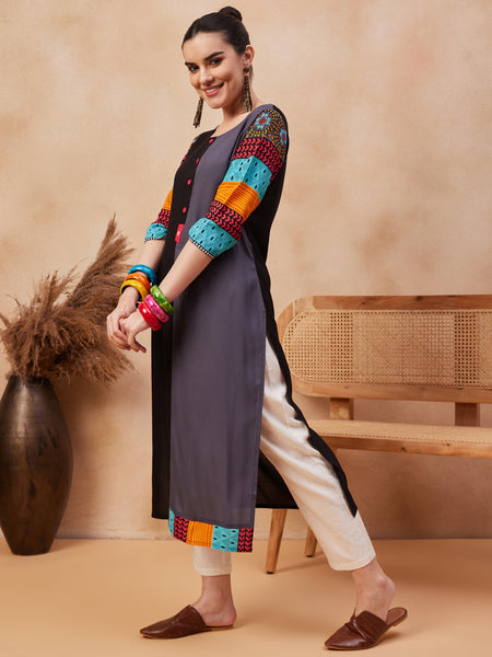 Ethnic Motifs Printed Round Neck Straight Kurta