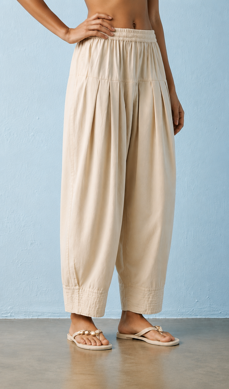 Women's Solid Off White Pleated Harem Cotton Trouser