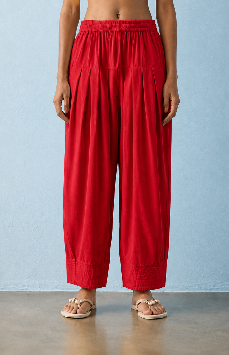 Women's Solid Red Pleated Harem Cotton Trouser