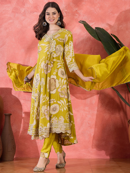 Floral Printed With Thread Work Embroidered Kurta With Trousers & Dupatta