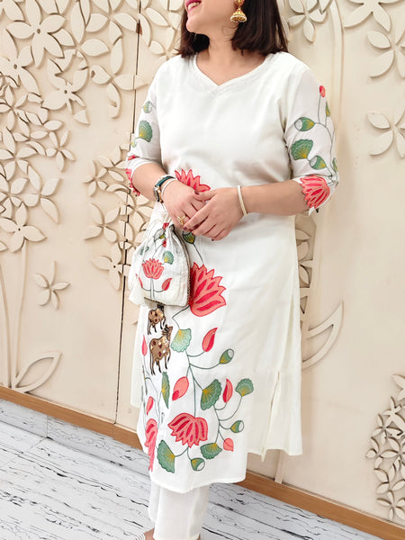 Off White Floral Embroidered Kurta With Pant Kurta Set