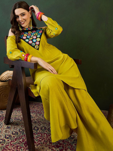 Embroidered Kurta & Palazzo With Bag Kurta Set