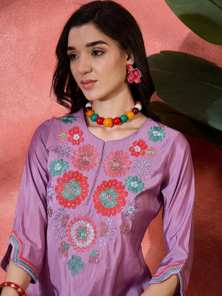 Floral Embroidered Straight Kurta With Trouser Kurta Set