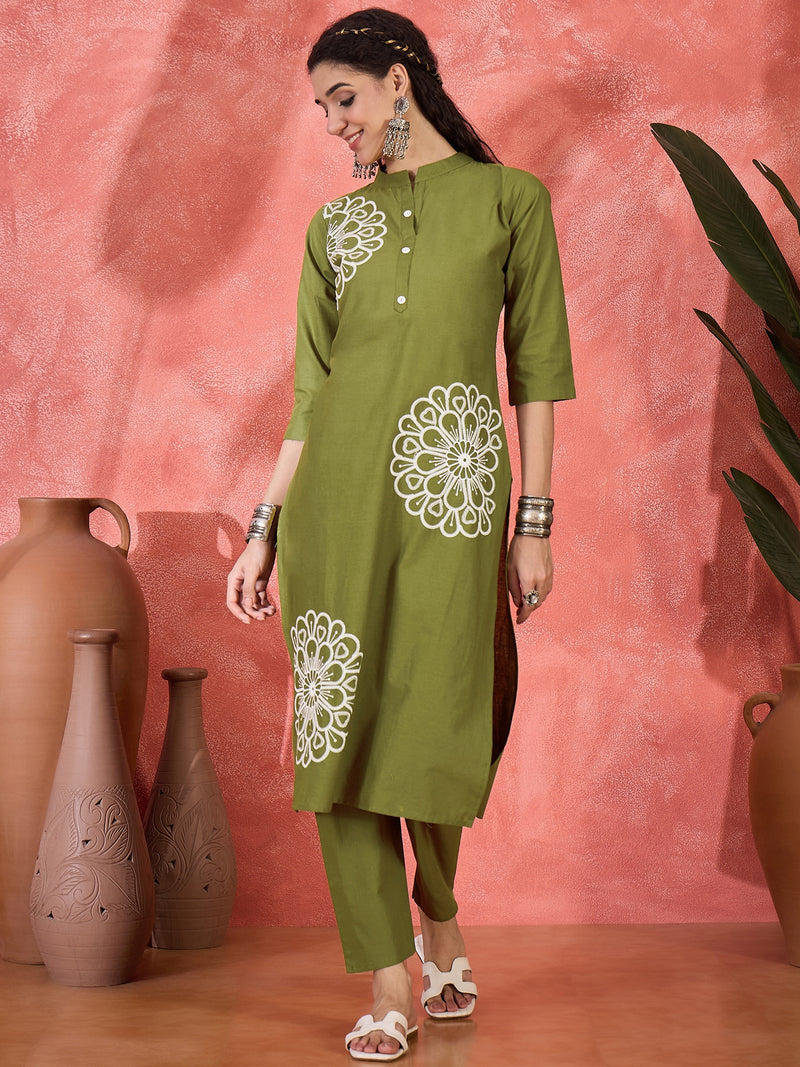 Floral Embroidered Pure Cotton Straight Kurta With Trouser