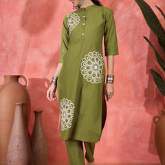 Floral Embroidered Pure Cotton Straight Kurta With Trouser