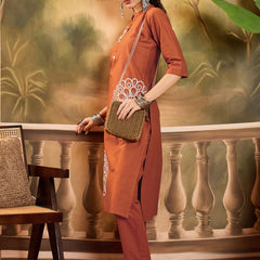 Floral Embroidered Pure Cotton Straight Kurta With Trouser