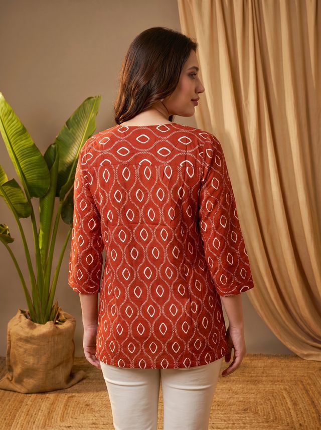 Rust Folka Dots Print Straight Kurtis