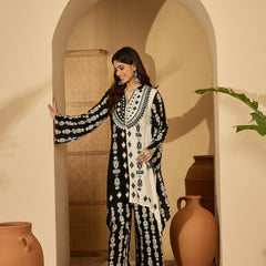 Embroidered & Printed Straight Kurta With Pant Kurta Set