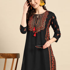 Floral Yoke Printed Mirror Work Kurta