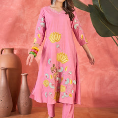 Floral Embroidered Kurta With Pant Kurta Set