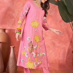 Floral Embroidered Kurta With Pant Kurta Set