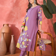 Off White Floral Embroidered Kurta With Pant Kurta Set