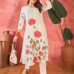 Floral Embroidered Kurta With Pant Kurta Set