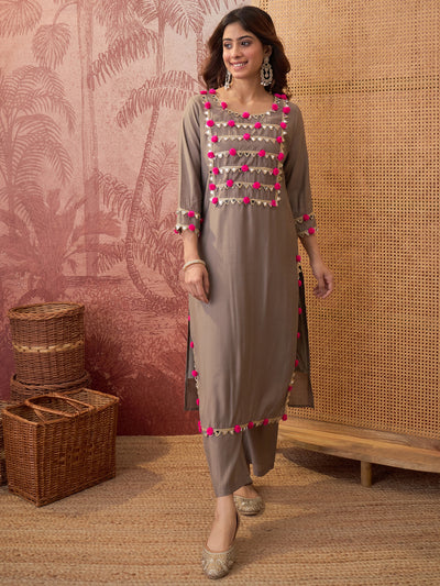 Premium Lace Detail Straight Kurta With Trouser Set