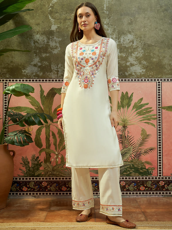 Off WhiteFloral Embroidered Straight Kurta With Trouser & Dupatta Kurta Set