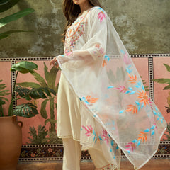 Off WhiteFloral Embroidered Straight Kurta With Trouser & Dupatta Kurta Set