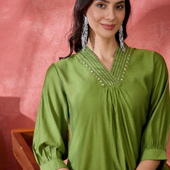 Floral Embroidered Straight Kurta With Palazzo Kurta Set