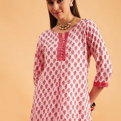 Floral Printed Straight Kurti