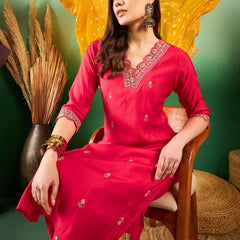 Floral Embroidered Sequinned Pure Silk V-Neck Kurta With Trousers & Dupatta