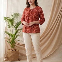 Pink Folka Dots Print Straight Kurtis