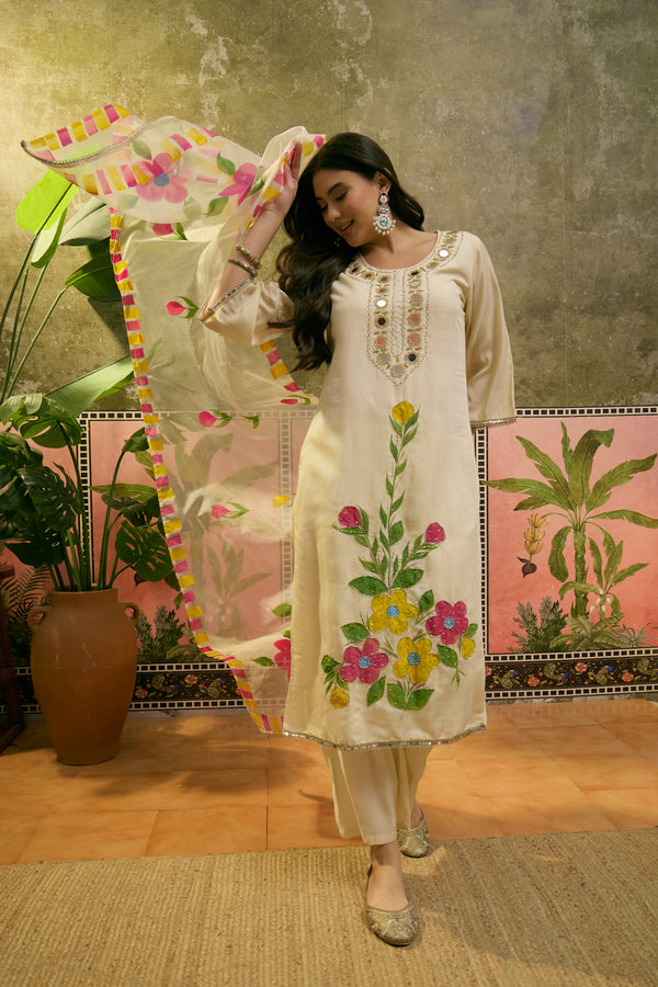 Floral Embroidered Straight Kurta With Trouser & Dupatta Kurta Set