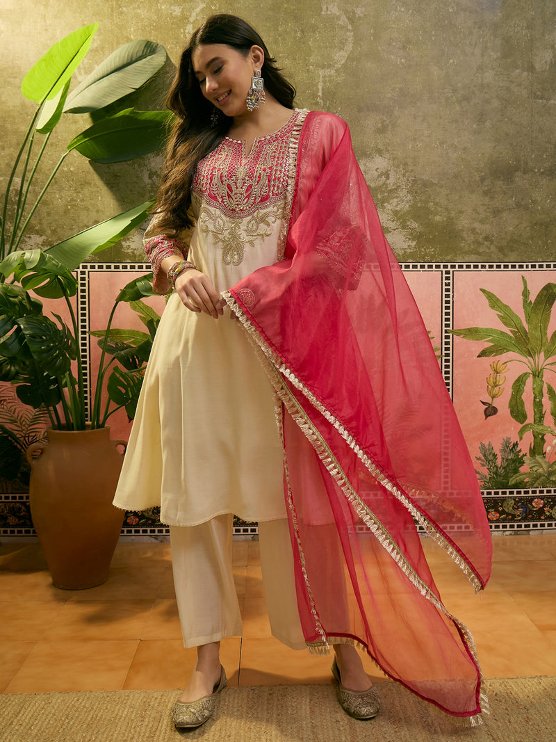 Floral Embroidered Straight Kurta With Trouser & Dupatta Kurta Set