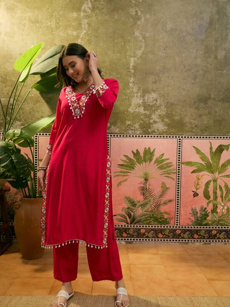 Dark Pink Floral Embroidered Straight Kurta With Trouser & Dupatta Kurta Set