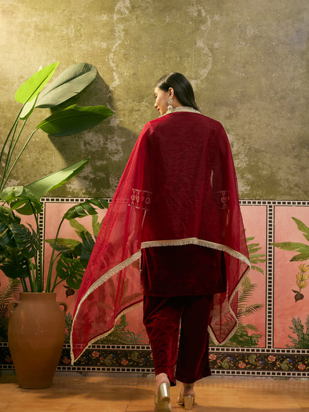 Maroon Floral Embroidered Velvet Straight Kurta With Trouser & Dupatta Kurta Set