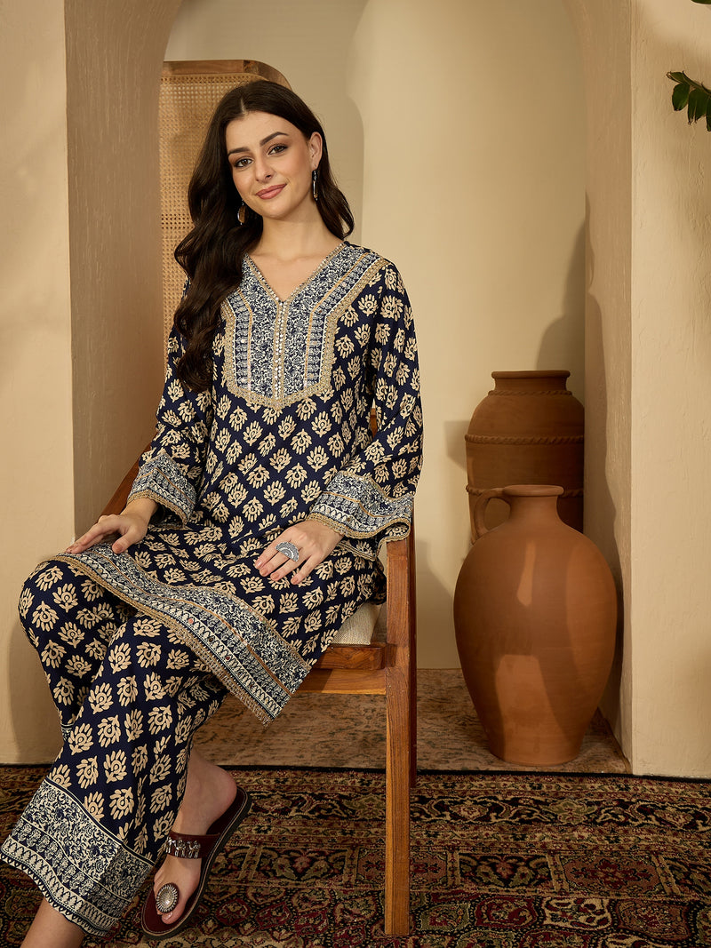 Printed & Embroidered Straight Kurta  With Trousers Kurta Set Set