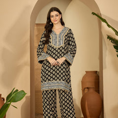 Printed & Embroidered Straight Kurta  With Trousers Kurta Set Set