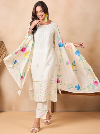 Floral Embroidered Pure Cotton Kurta With Trousers And Dupatta