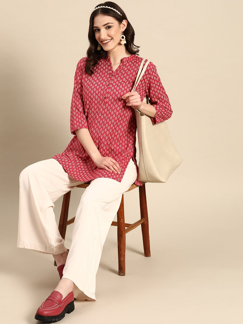 Red Floral Printed Kurti