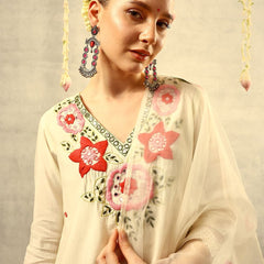 Off White Mirror & Thread Embroidered Festive Kurta With Trouser & Dupatta Kurta Set