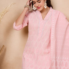 Floral Embroidered Regular Thread Work Pure Cotton Kurta with Trousers & With Dupatta