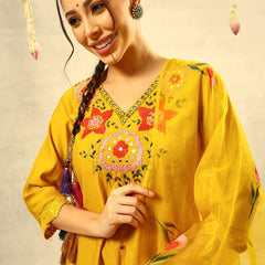 Mirror & Thread Embroidered Festive Kurta With Trouser & Dupatta Kurta Set