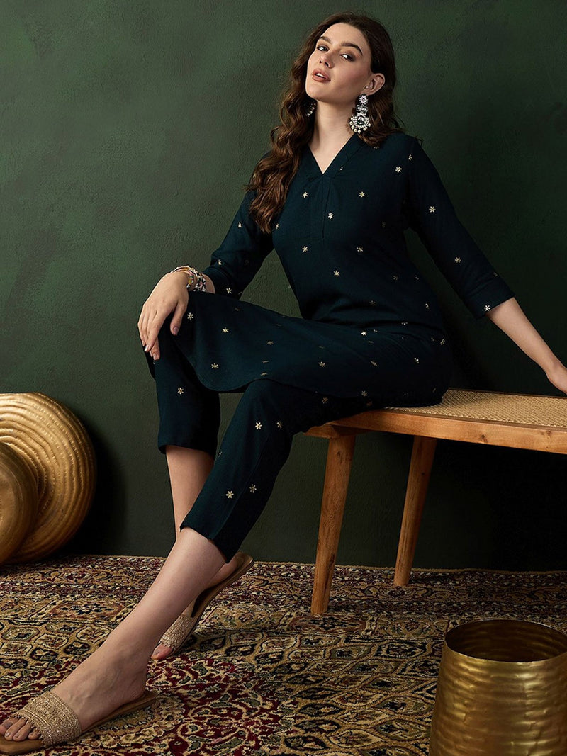 Teal Green Floral Printed V-Neck Straight Kurta With Trousers