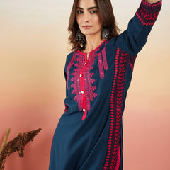 Ethnic Motifs Embroidered Thread Work Straight Kurta