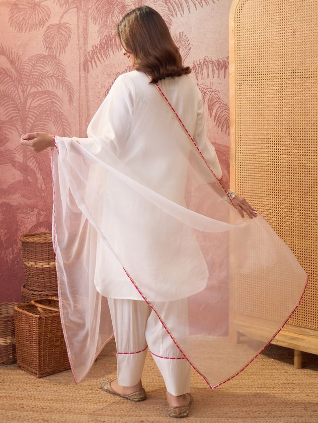 Off White Ethnic Motif Embroidered Straight Kurta With Trouser & Dupatta Kurta Set