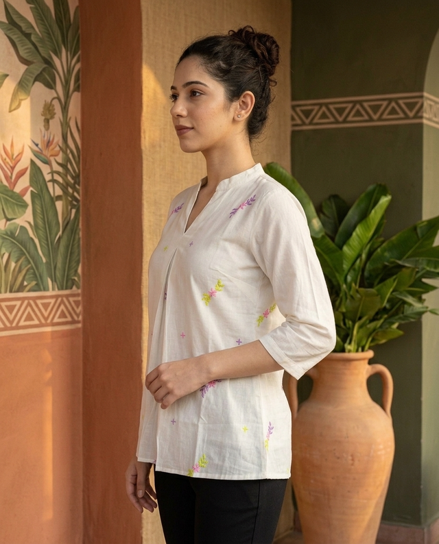 Floral Embroidered Staright Short Kurti