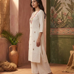 Floral Embroidered Thread Work Straight Kurta With Trousers