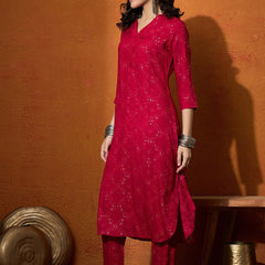 Women Printed Straight Kurta With Trouser
