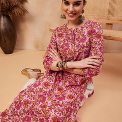 Floral Printed Round Neck Pure Cotton Straight Kurta