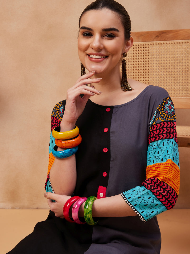 Ethnic Motifs Printed Round Neck Straight Kurta