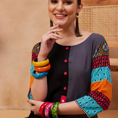Ethnic Motifs Printed Round Neck Straight Kurta