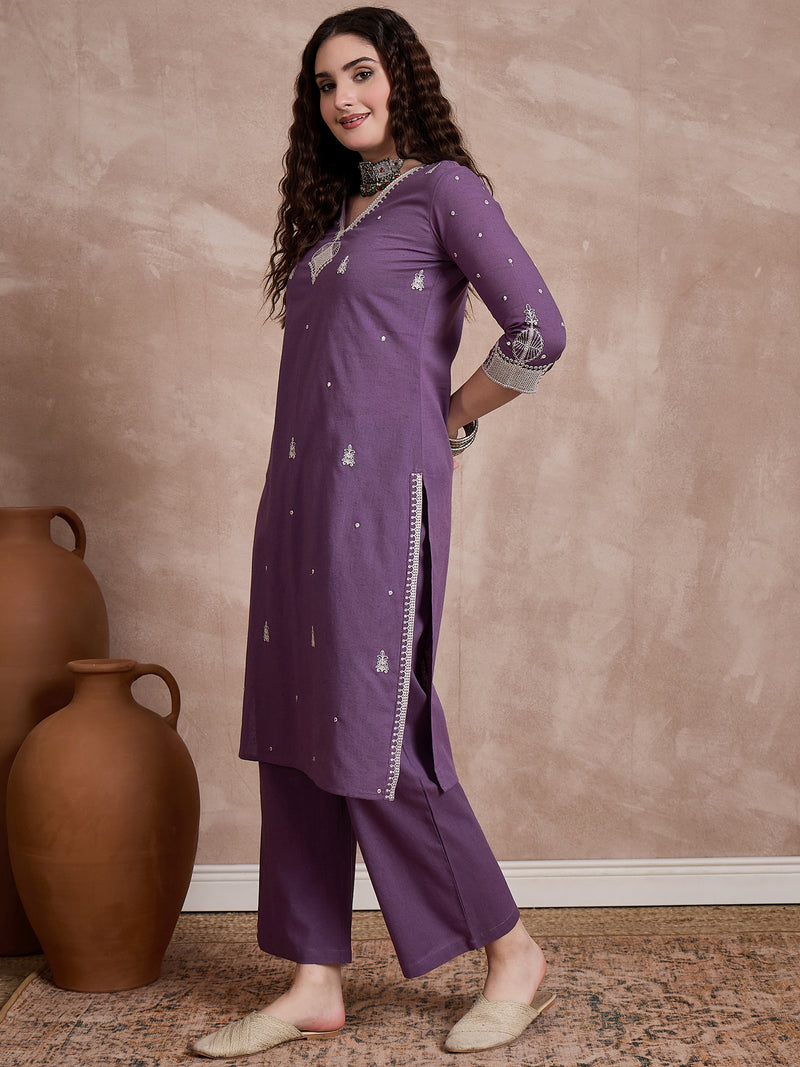 Floral Embroidered Thread Work Pure Cotton Kurta With Trousers