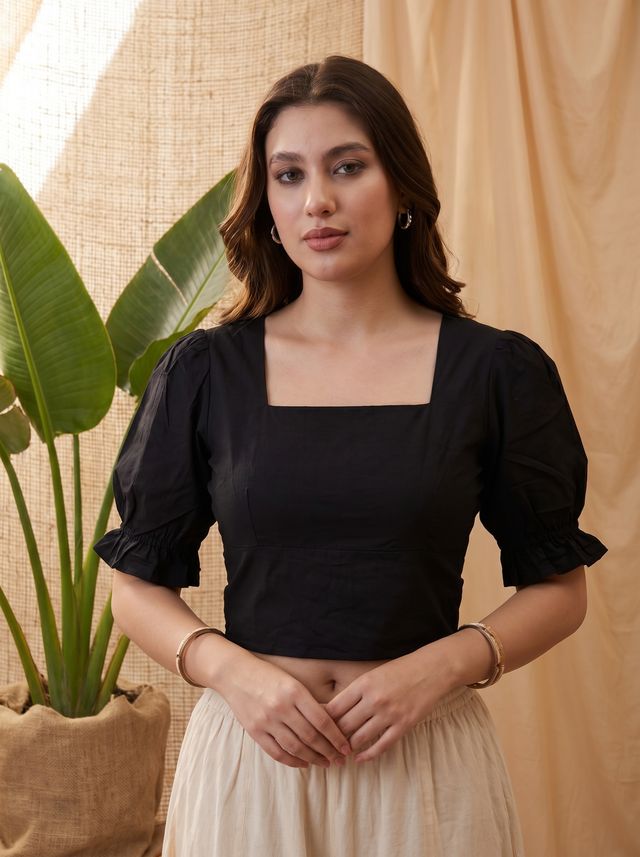 Black Solid Puff Sleeve Top