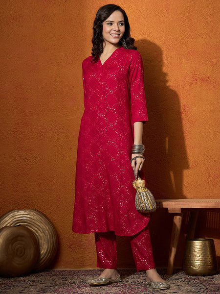 Women Printed Straight Kurta With Trouser